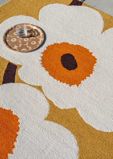 Unikko anniversary matta outdoor - Honey, 200x280 cm - Marimekko