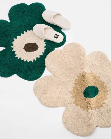 Unikko badrumsmatta 73x74 cm - Hay-sand-emerald - Marimekko
