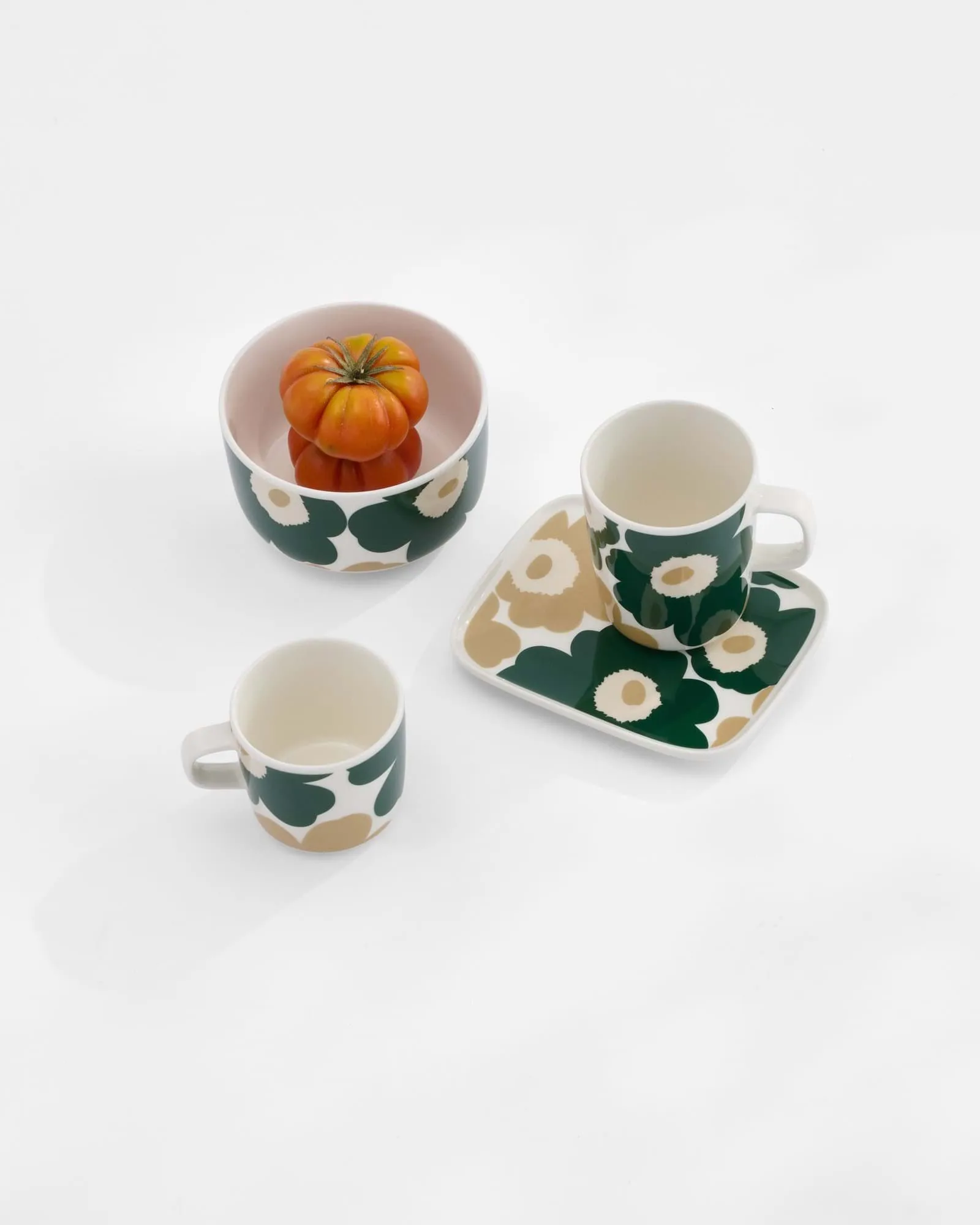 Unikko skål 5 dl, White-dark green-beige-light sand Marimekko