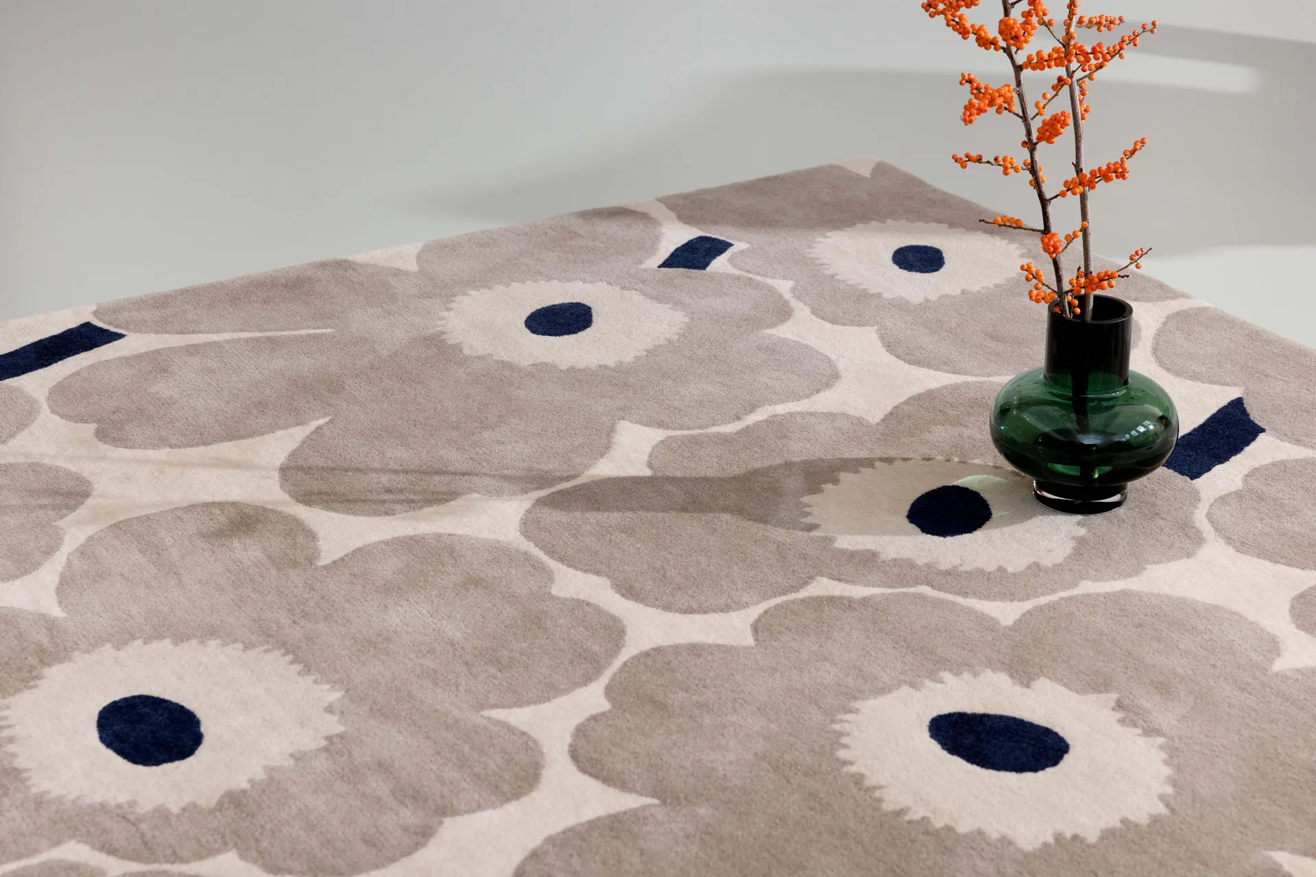 Unikko ullmatta, Greige, 170x240 cm Marimekko