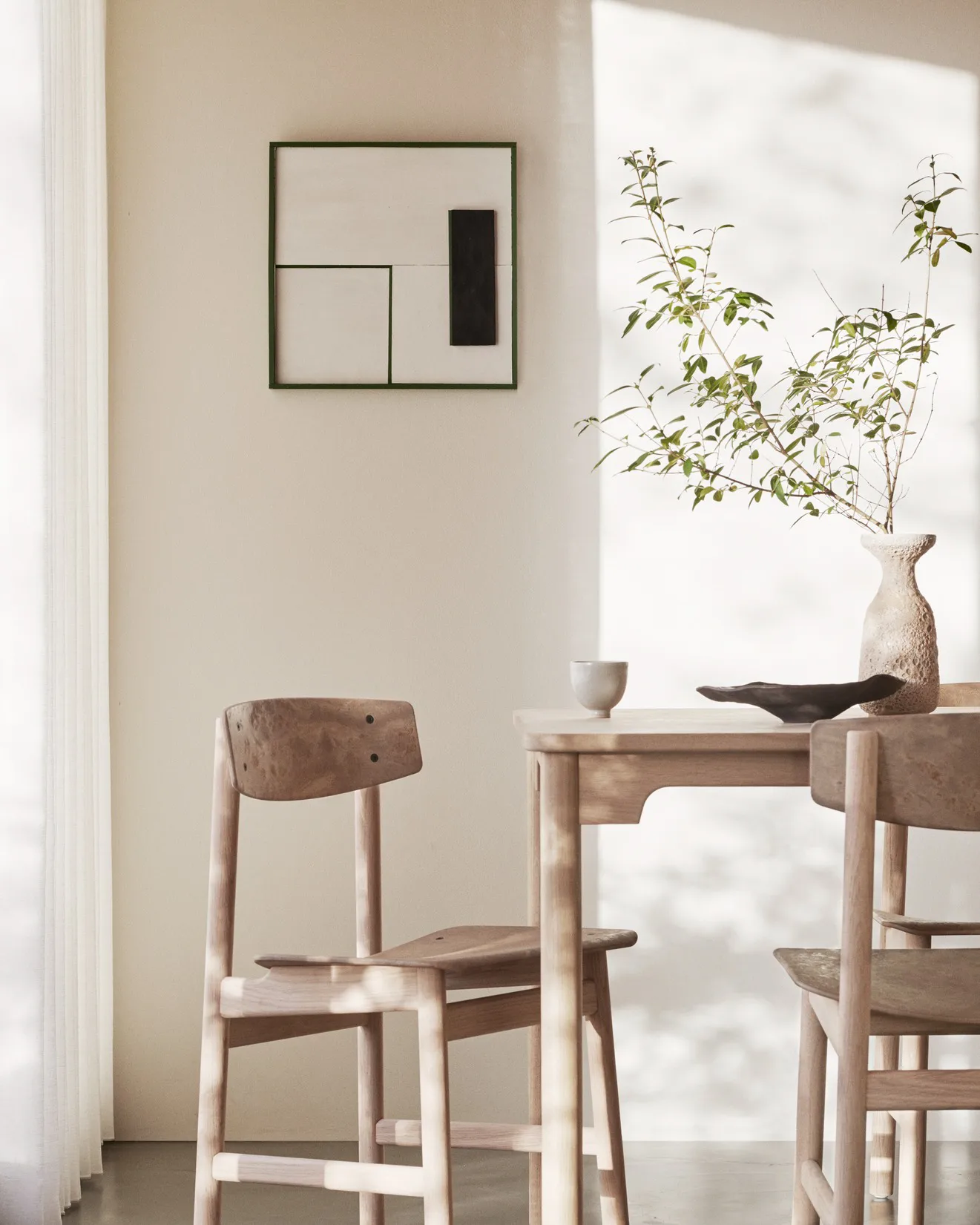 Conscious BM3162 stol, Soaped oak-coffee waste light Mater