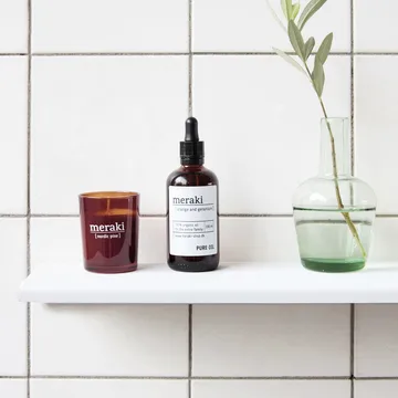 Meraki doftljus brunt glas 12 timmar - Nordic pine - Meraki
