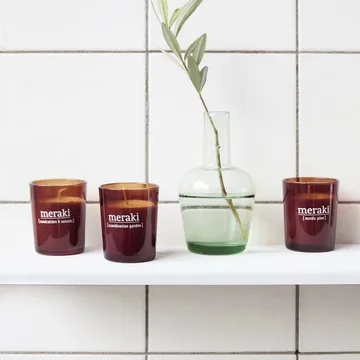 Meraki doftljus brunt glas 12 timmar - Nordic pine - Meraki