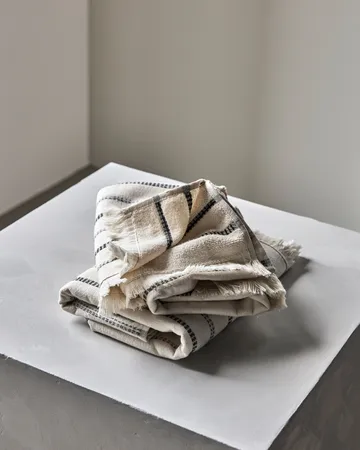 True handduk 2 delar - Off-White-svart, 50x100 cm - Meraki