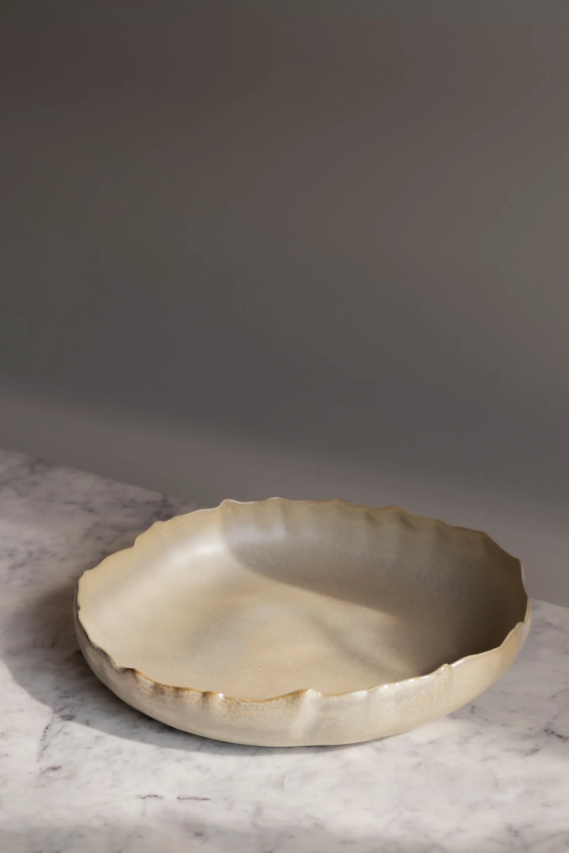 By Hand serveringsfat Ø37 cm, Straw Mette Ditmer
