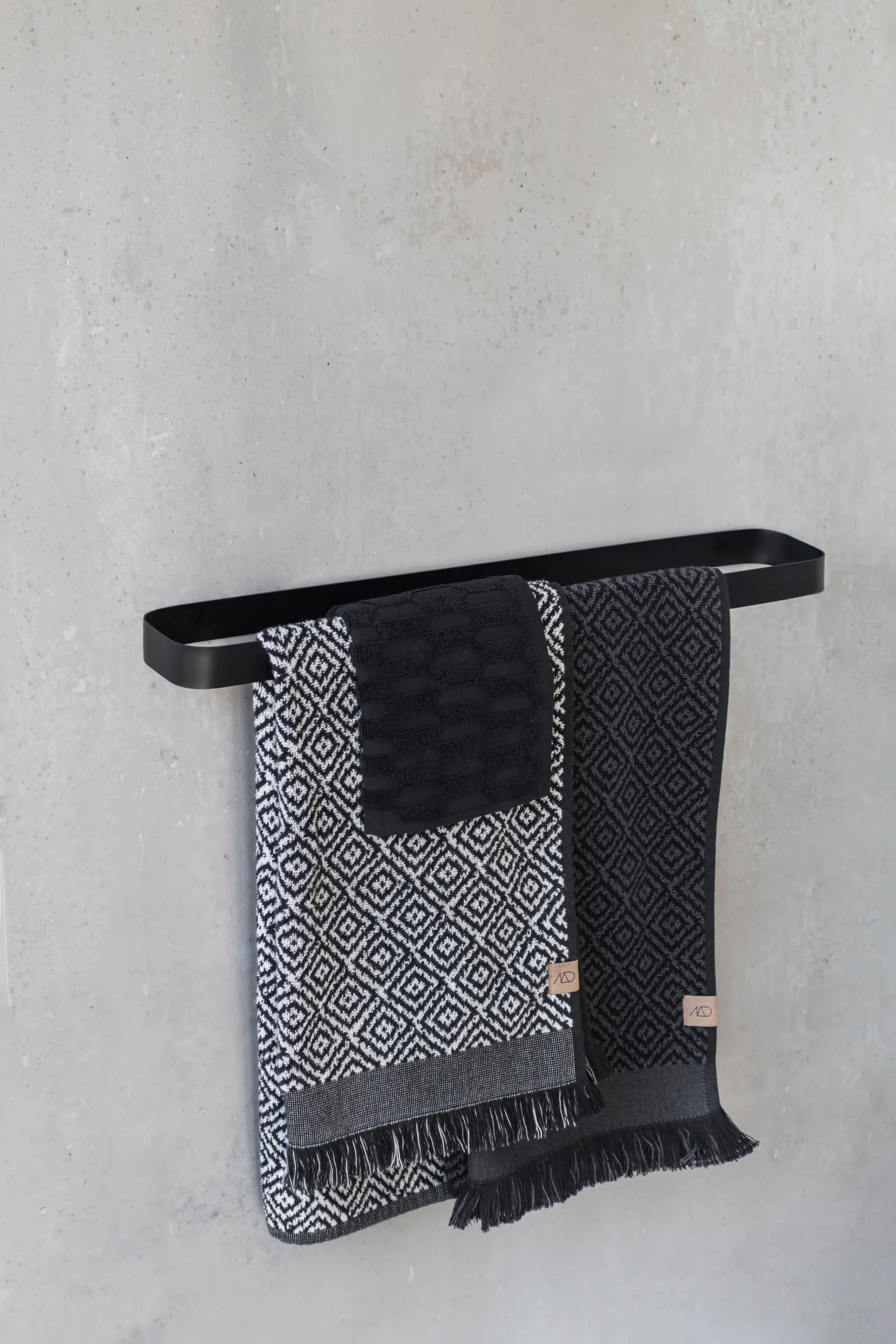 Carry handdukshängare 52 cm, Black Mette Ditmer