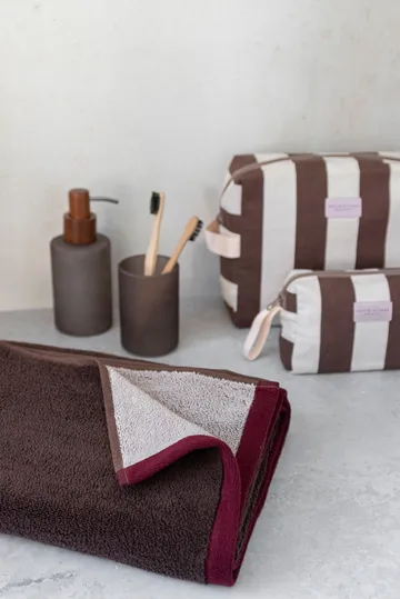 Soft badhandduk 70x133 cm - Brown-sand - Mette Ditmer