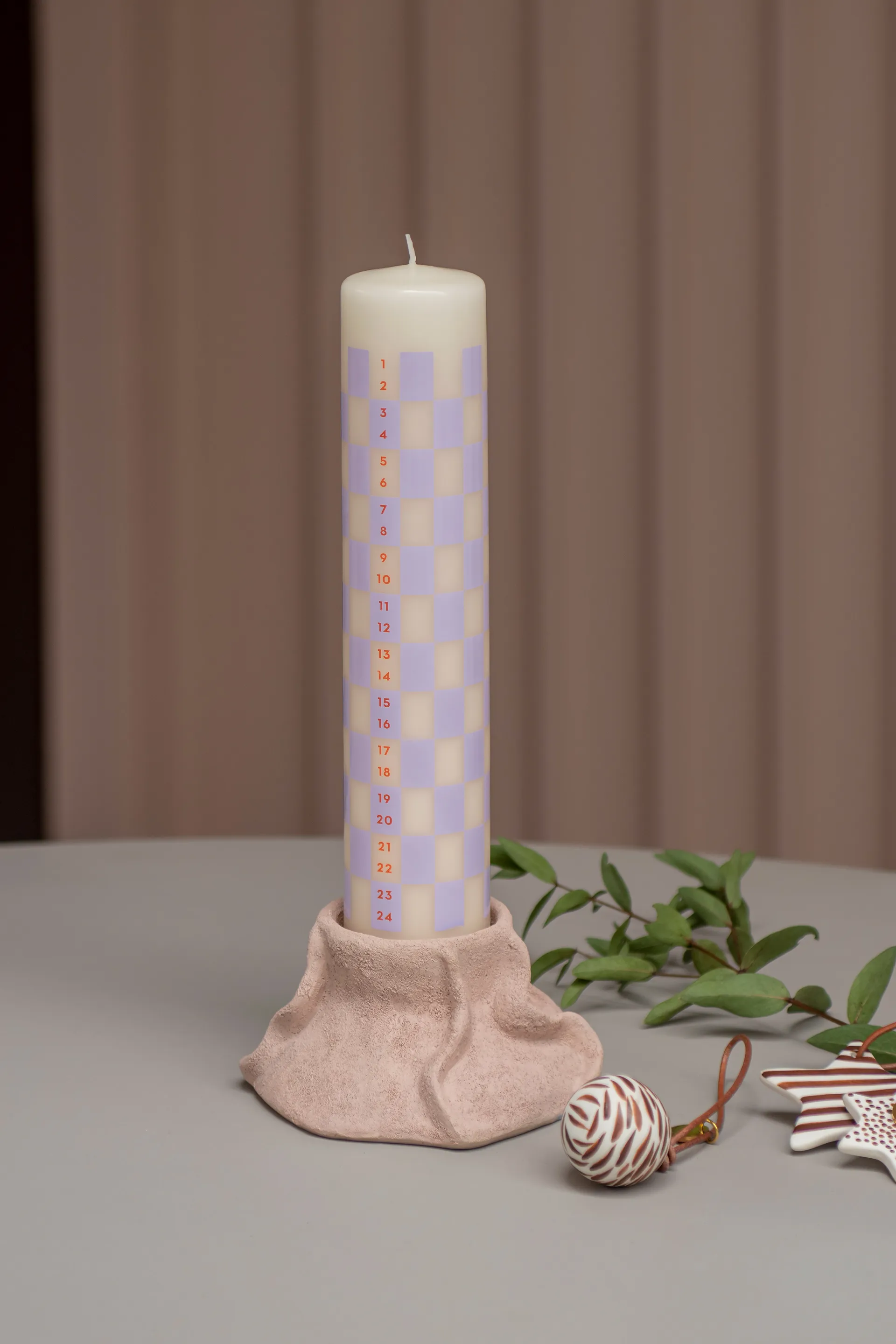 Twentyfour kalenderljus 25 cm, Light lilac Mette Ditmer