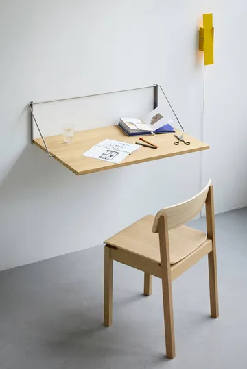 Everyday Chair stol - Lackerad ek - MOEBE