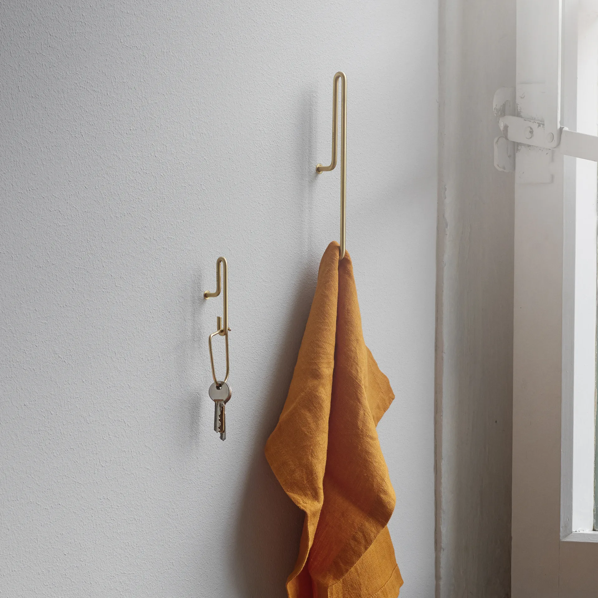 Moebe väggkrok small 2-pack, Matt guld MOEBE