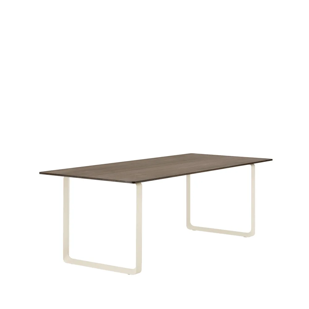 70/70 matbord 225x90 cm, Solid smoked oak-Sand Muuto