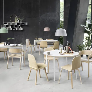 Ambit taklampa Ø25 cm - Dusty green (grön) - Muuto
