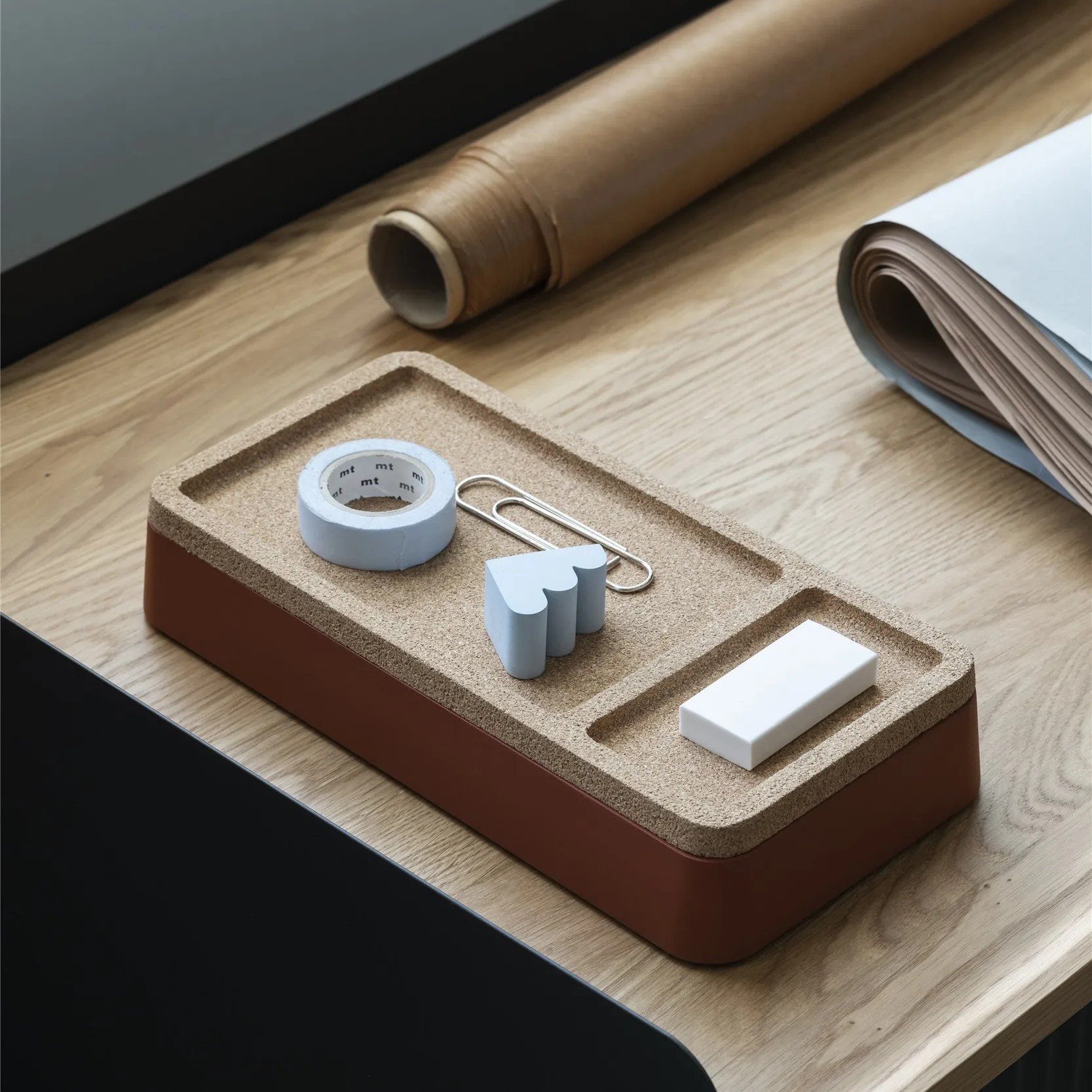 Arrange Desktop bricka 12x25 cm, Copper brown Muuto