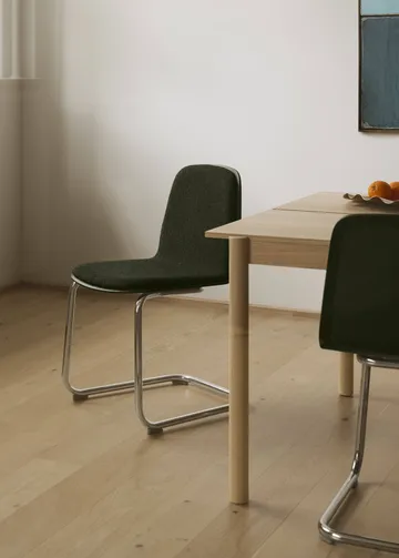 Brink Chair Cantilever Base stol - Svart - Muuto