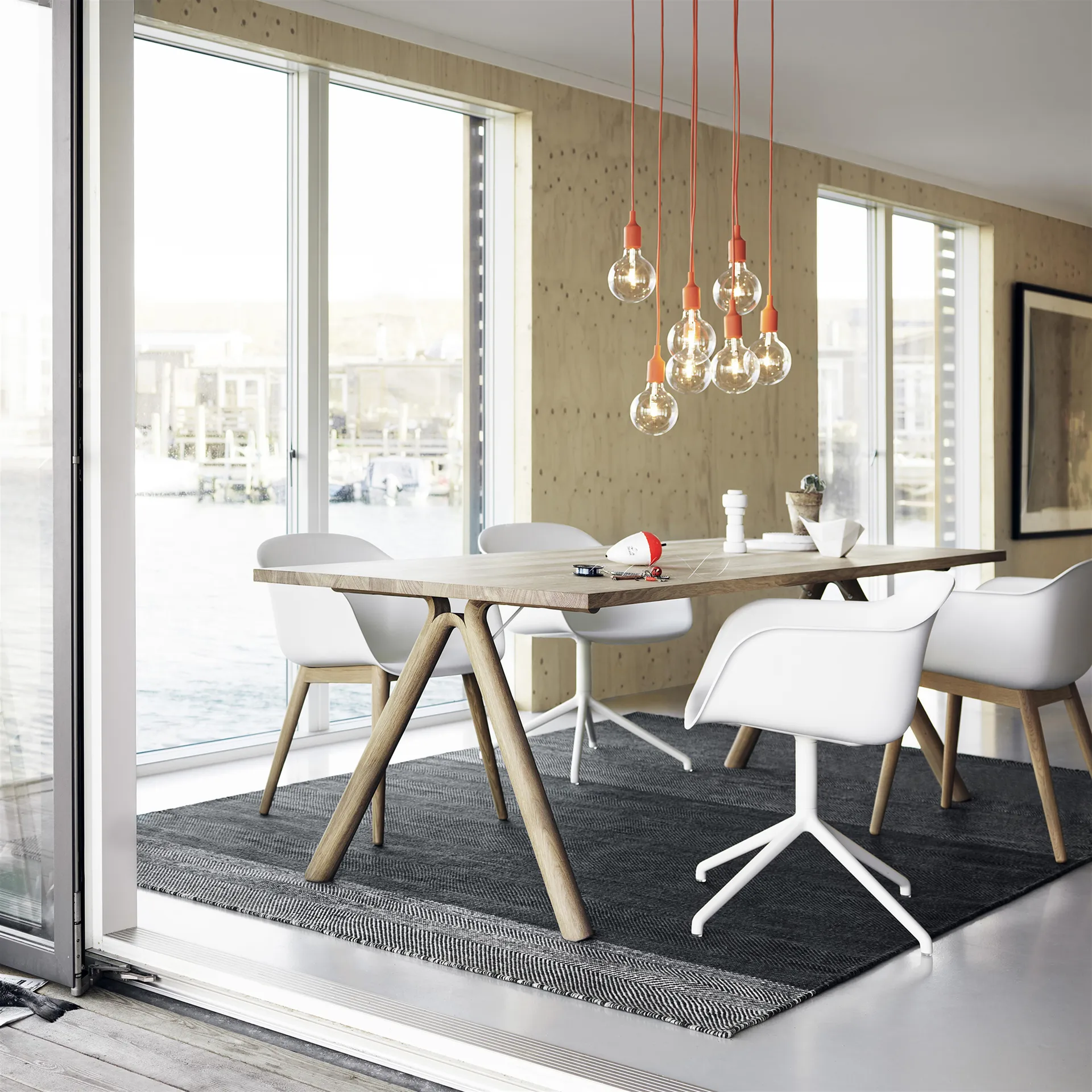 Fiber Armchair med träben, Natural white-Oak Muuto