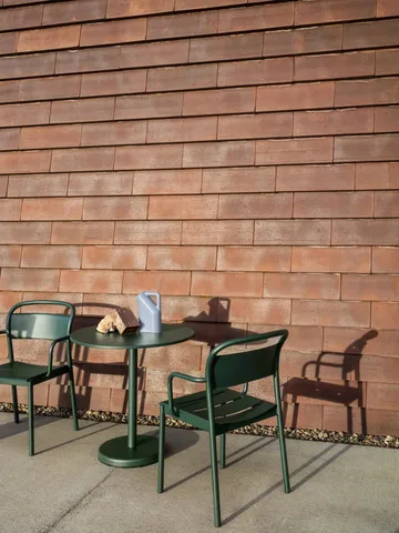 Linear steel armchair karmstol - Dark green - Muuto