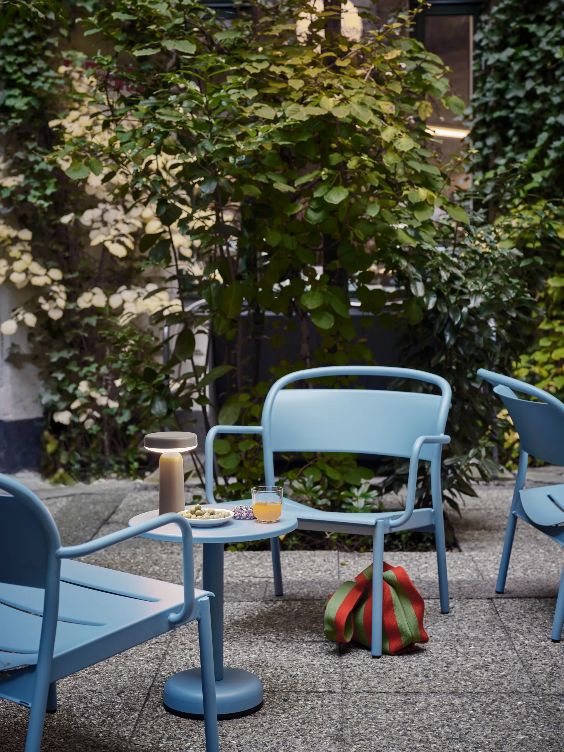 Linear Steel loungefåtölj, Pale blue Muuto