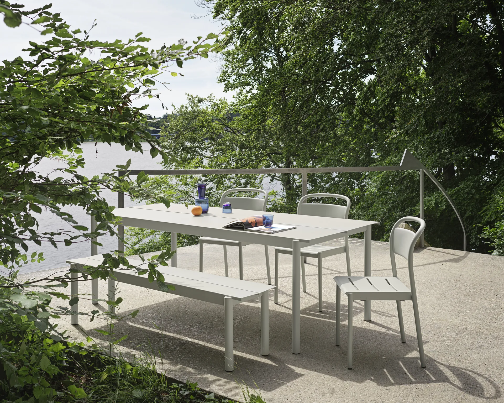 Linear steel table bord 220x90 cm, Grey (RAL 7044) Muuto