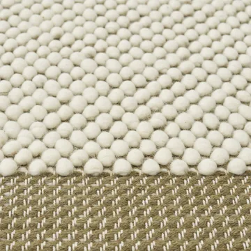 Pebble matta 200x300 cm - Brown green - Muuto