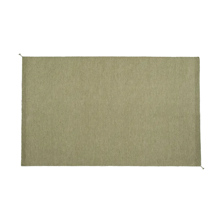 Ply matta 200x300 cm - Moss green - Muuto