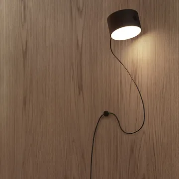 Post sladdfäste till vägglampa - Svart - Muuto