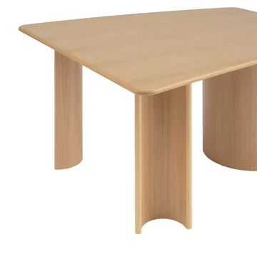 Re-norm matbord - Lackerad ekfanér, 130x120 cm - Muuto