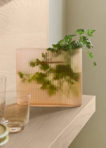 Ridge vas frostat glas 16,5 cm - Light orange - Muuto