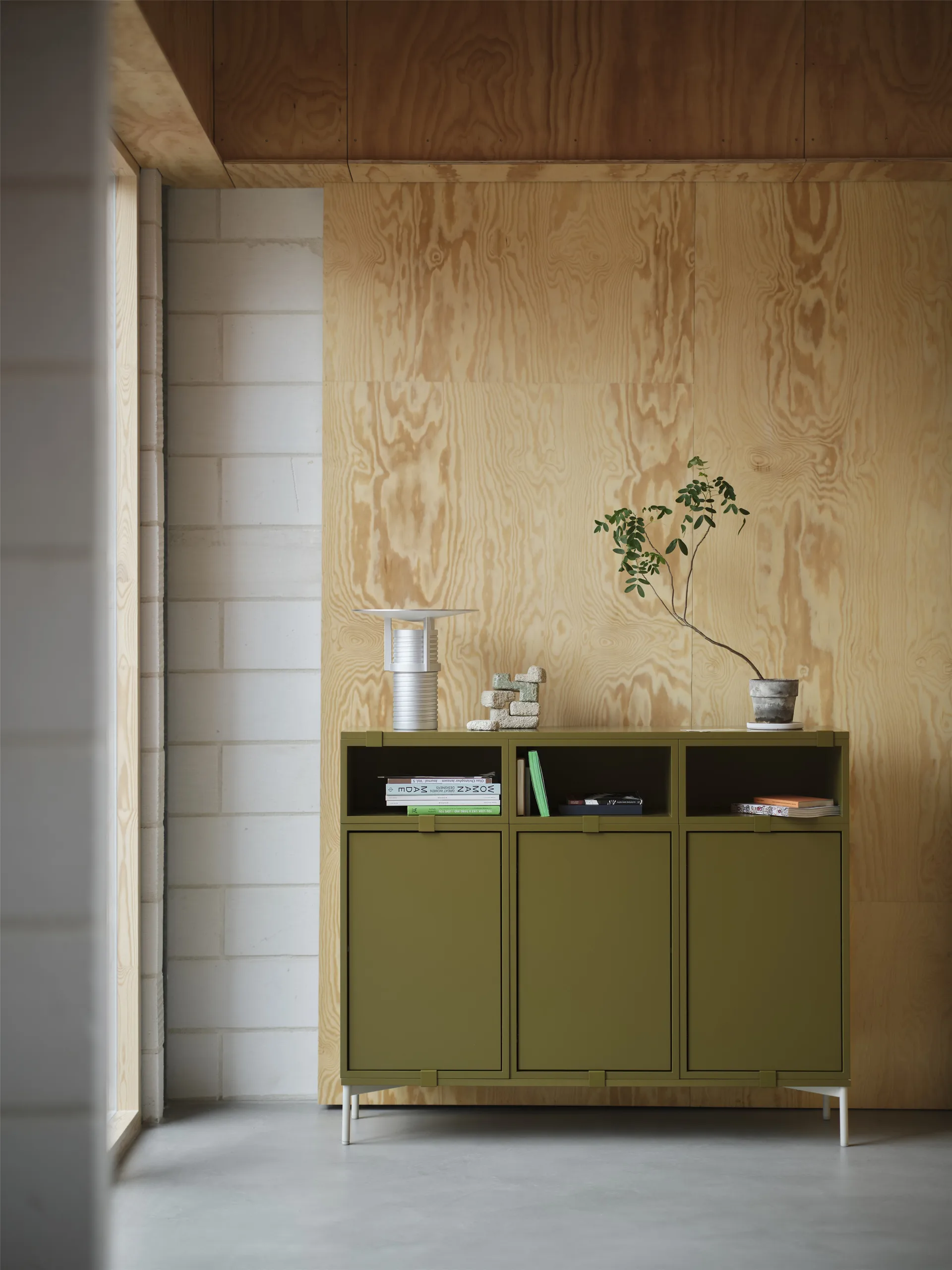 Stacked förvaringssystem Sideboard Configuration 3, Oak Muuto