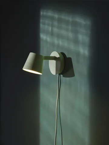 Tip vägglampa - Ljusgrön - Muuto
