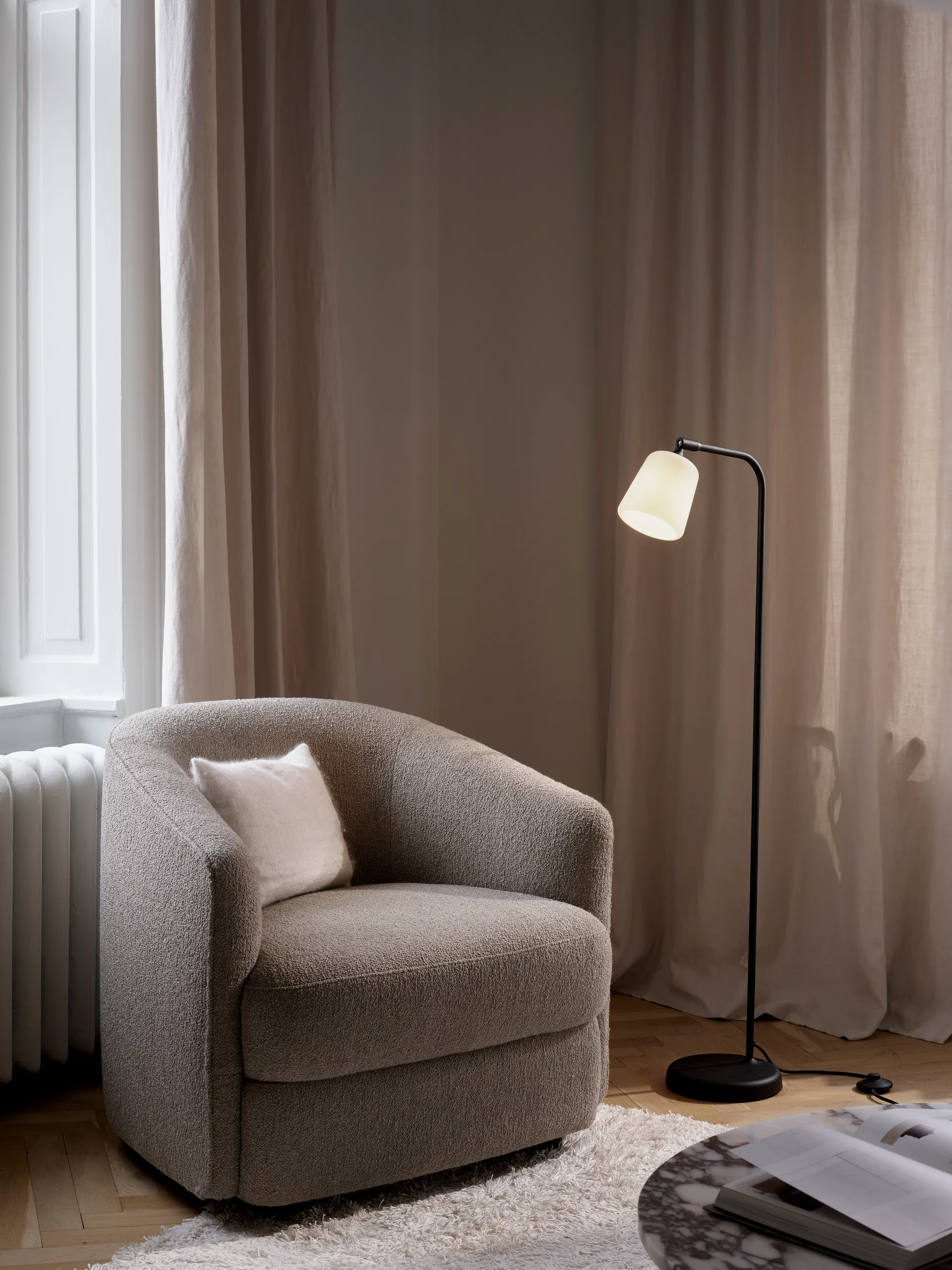 Covent fåtölj, Hemp New Works