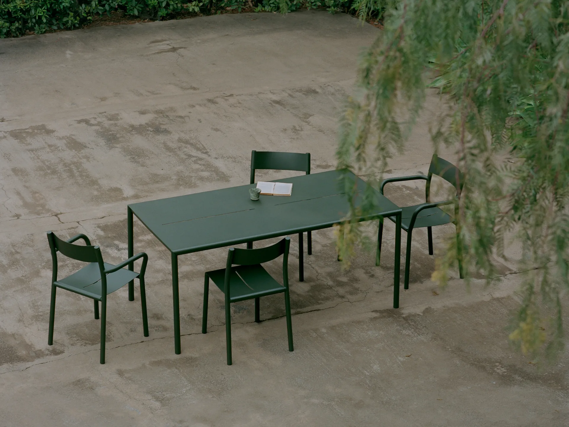 May Armchair Outdoor karmstol, Dark Green New Works