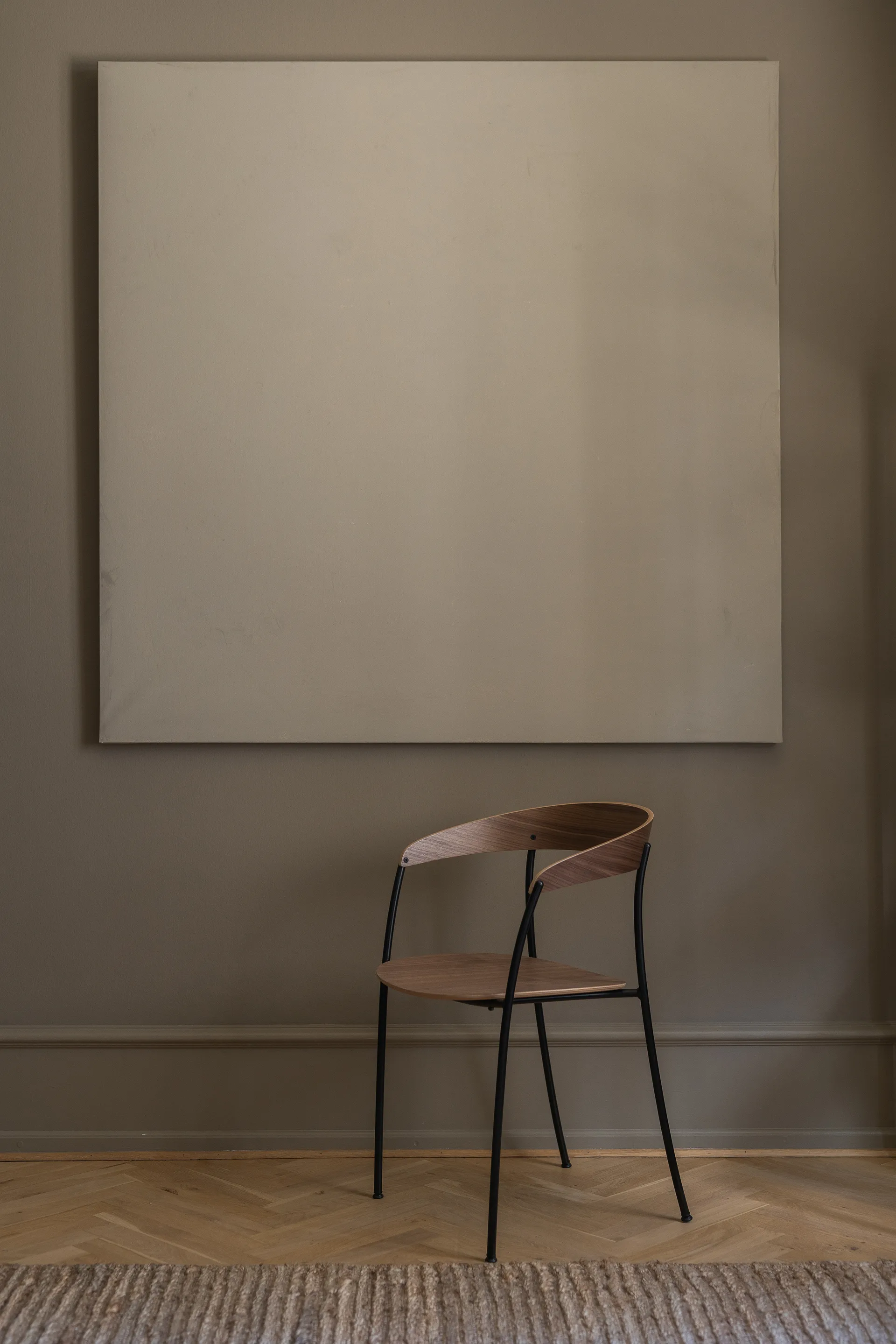 Missing karmstol, Valnöt New Works