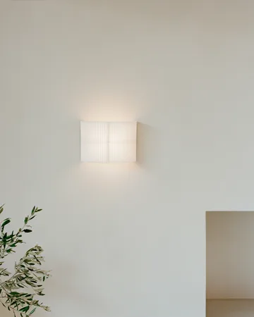 Nebra vägglampa Ø27-40 cm - White - New Works