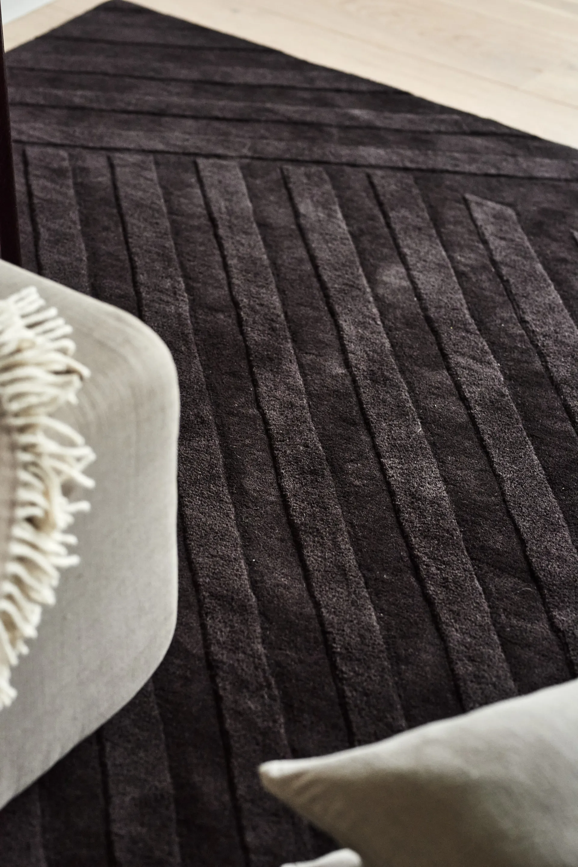 Levels Stripes ullmatta, Brun, 170x240 cm NJRD