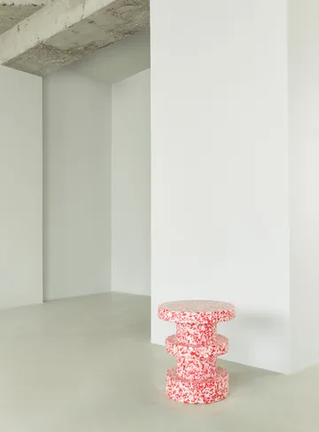 Bit Stack rund pall - Röd, Ø36x42 cm - Normann Copenhagen
