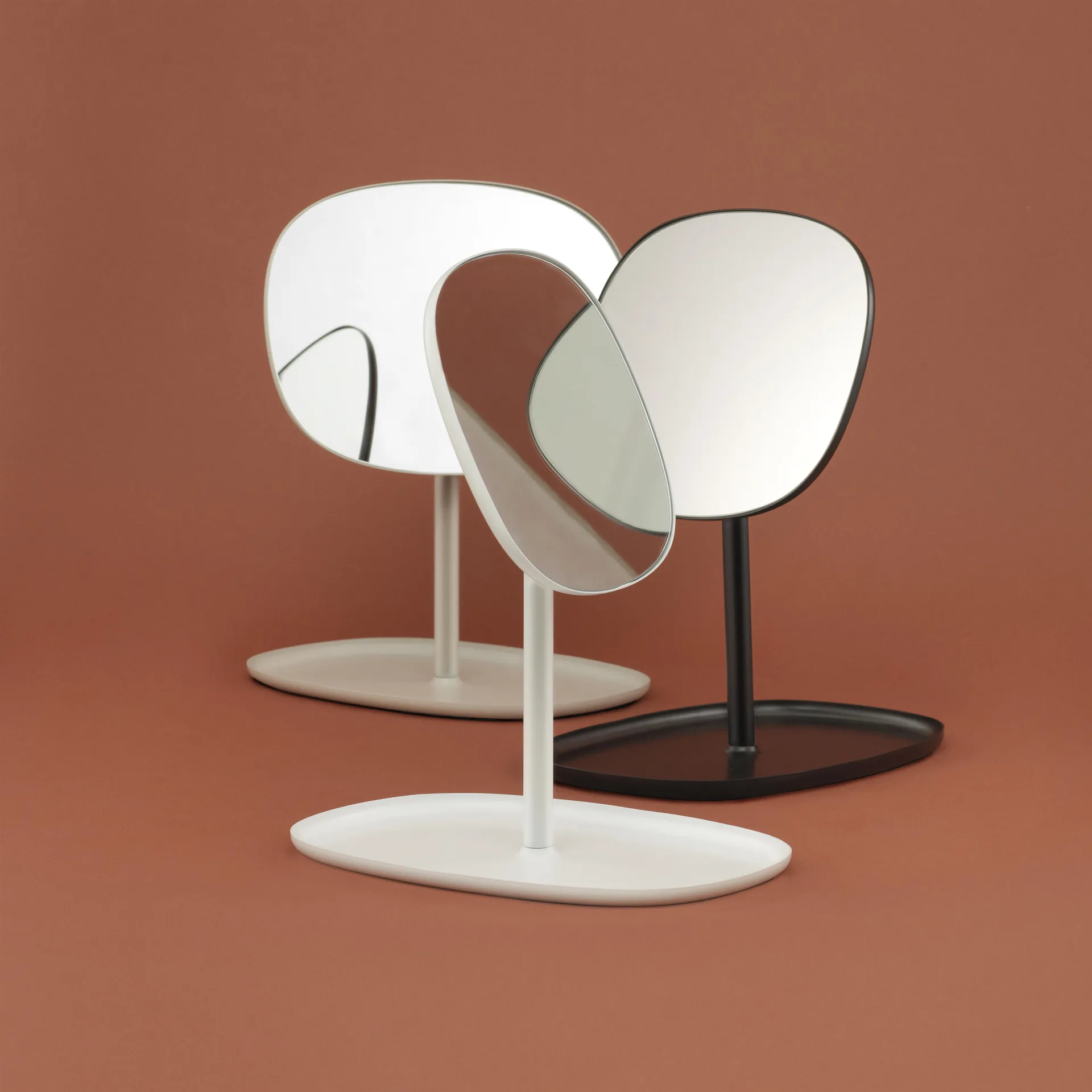 Flip spegel, sand Normann Copenhagen