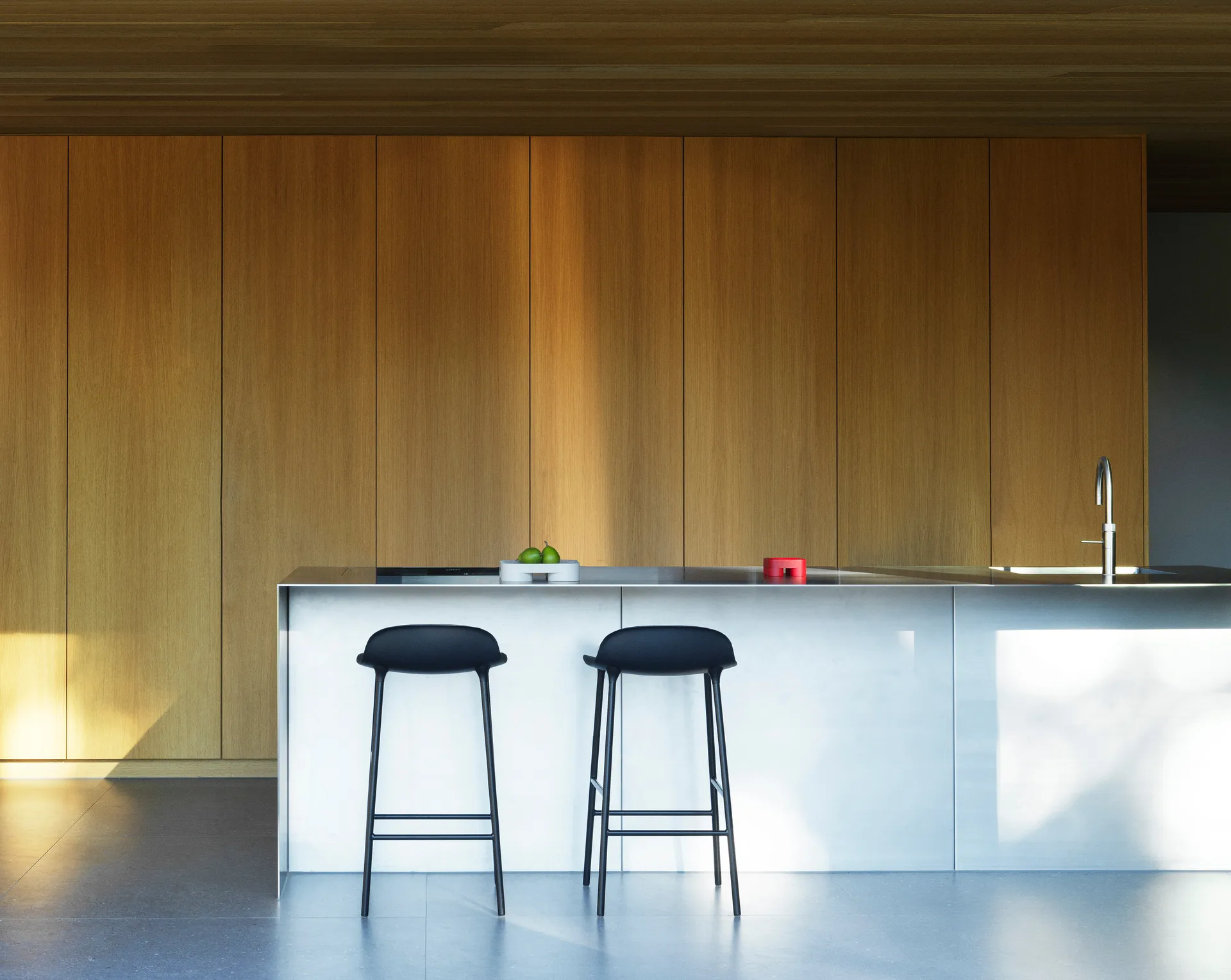 Form Chair barstol metallben, Svart Normann Copenhagen