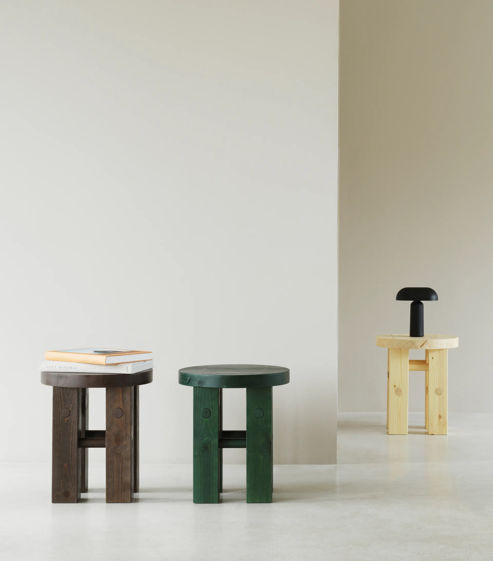 Fyr rund pall 45 cm, Pine, Ø40x45 cm Normann Copenhagen