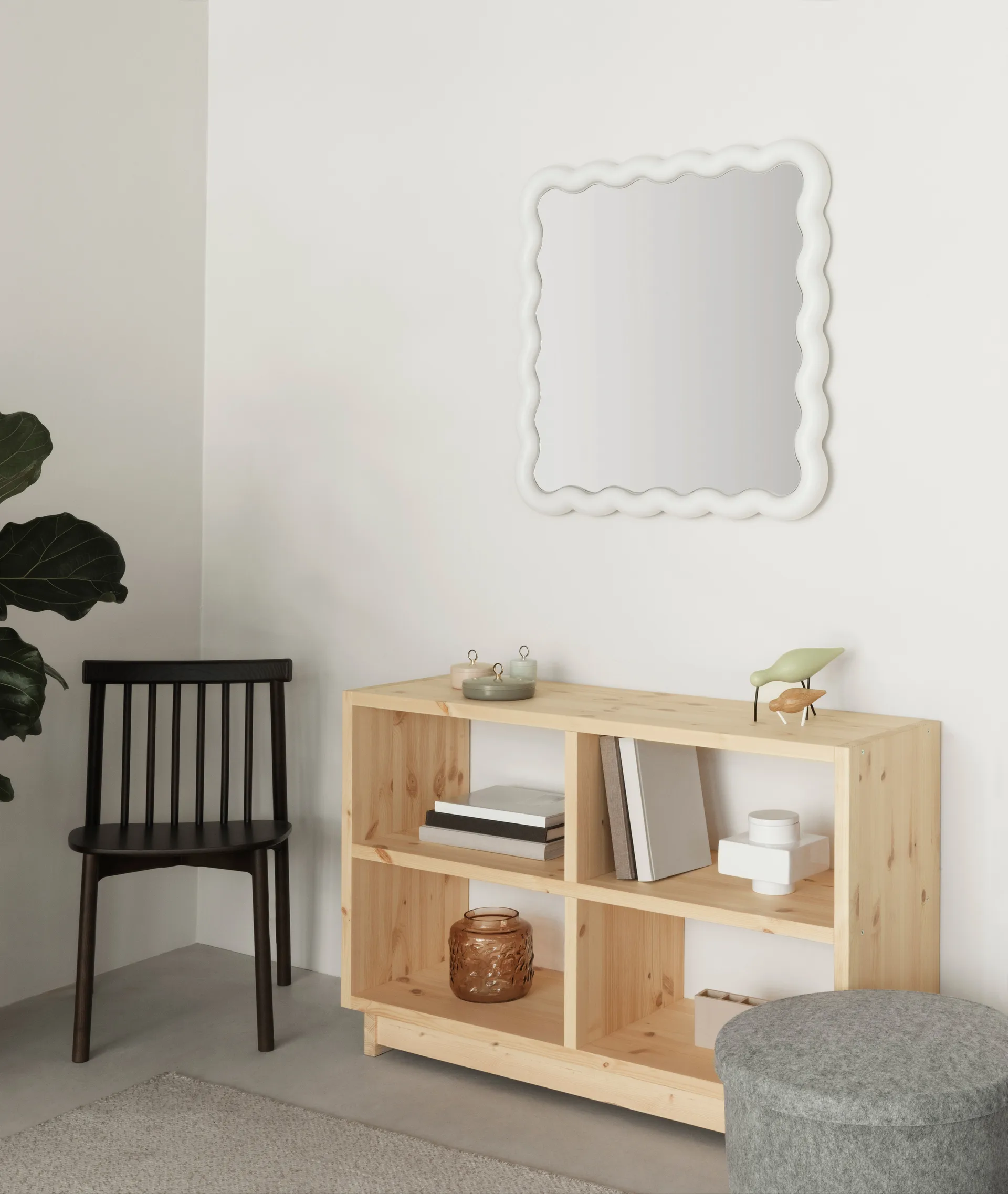 Illu spegel 80x80 cm, Vit Normann Copenhagen