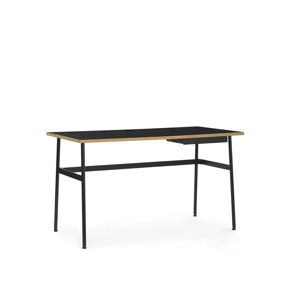 Journal skrivbord, svart laminat, svarta stålben och låda Normann Copenhagen