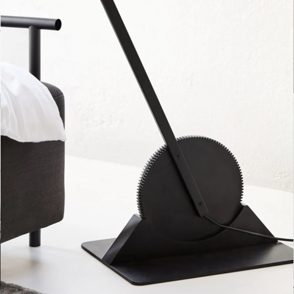 Gear Golvlampa, Black Northern