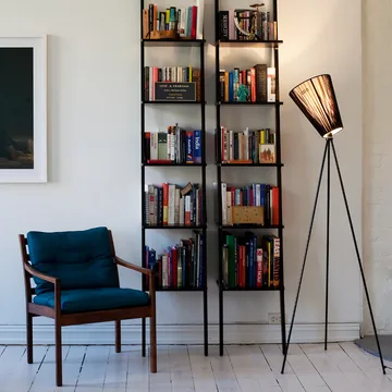 Oslo Wood golvlampa - beige, mattsvart stativ - Northern