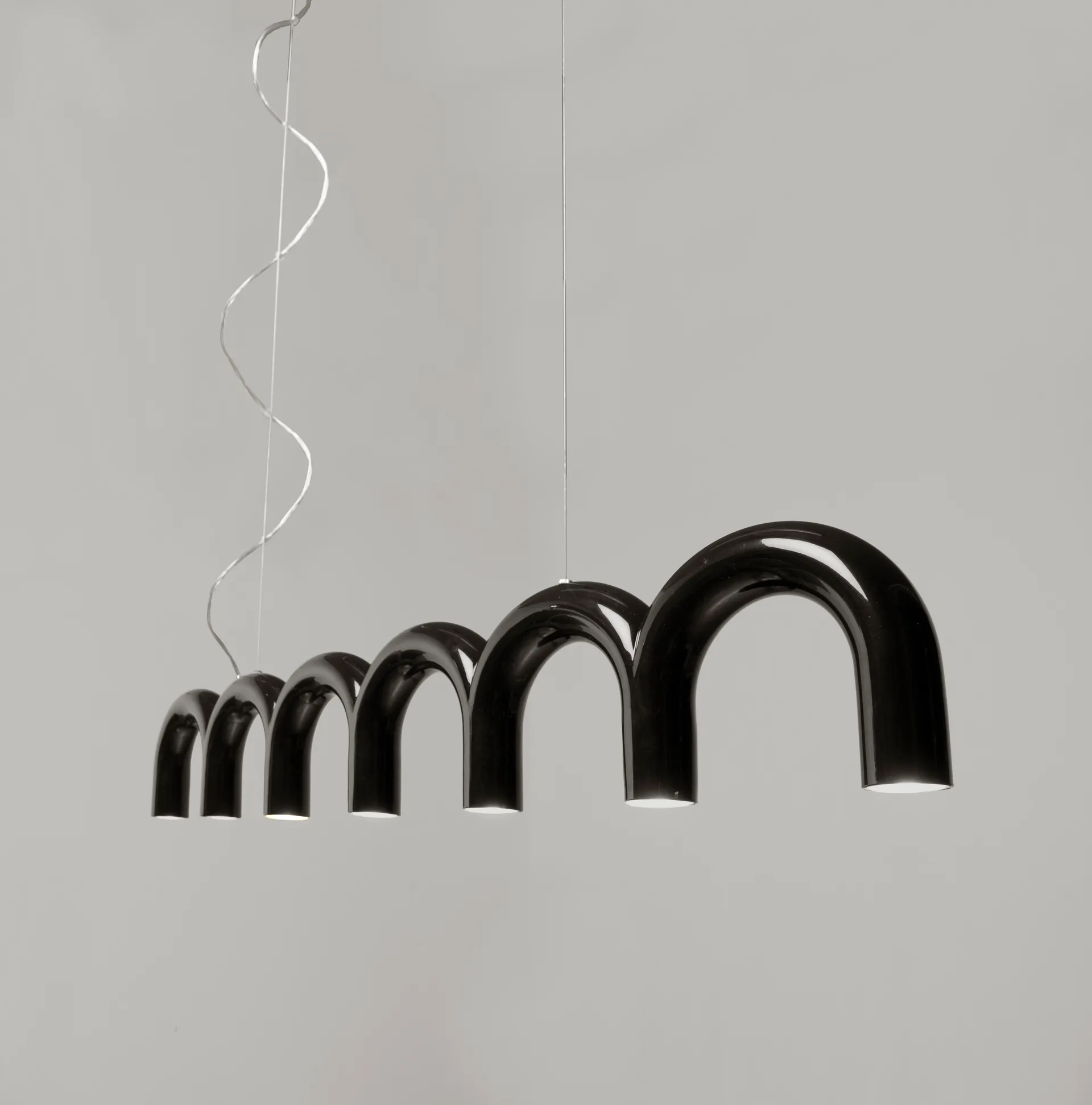 Arch pendel 125,6 cm, Black Oblure