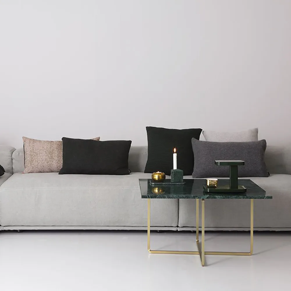 Ninety soffbord rektangulärt, marmor carrara, svart stativ OX Denmarq