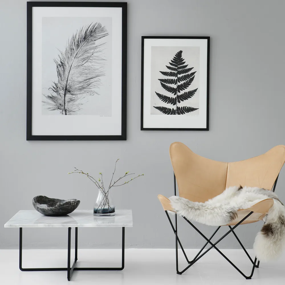 Ninety soffbord rektangulärt, marmor carrara, svart stativ OX Denmarq