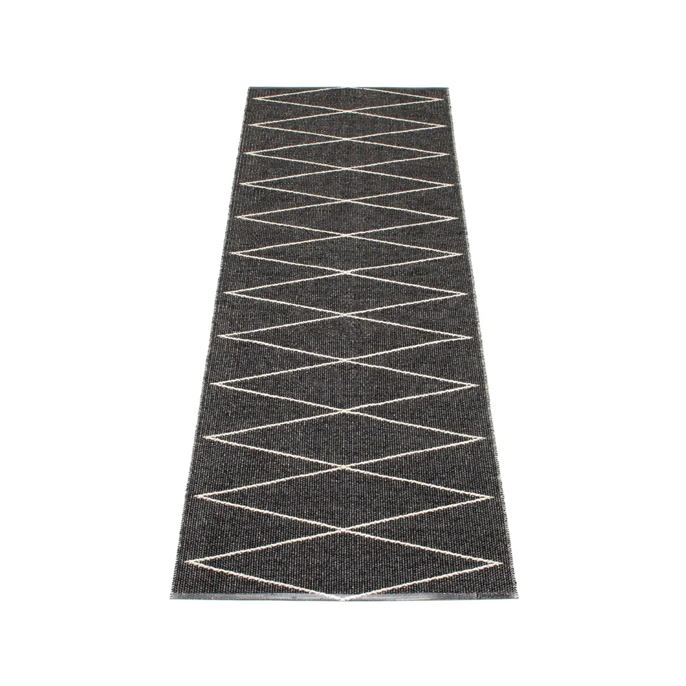 Max gångmatta black/vanilla, 70x400 cm Pappelina