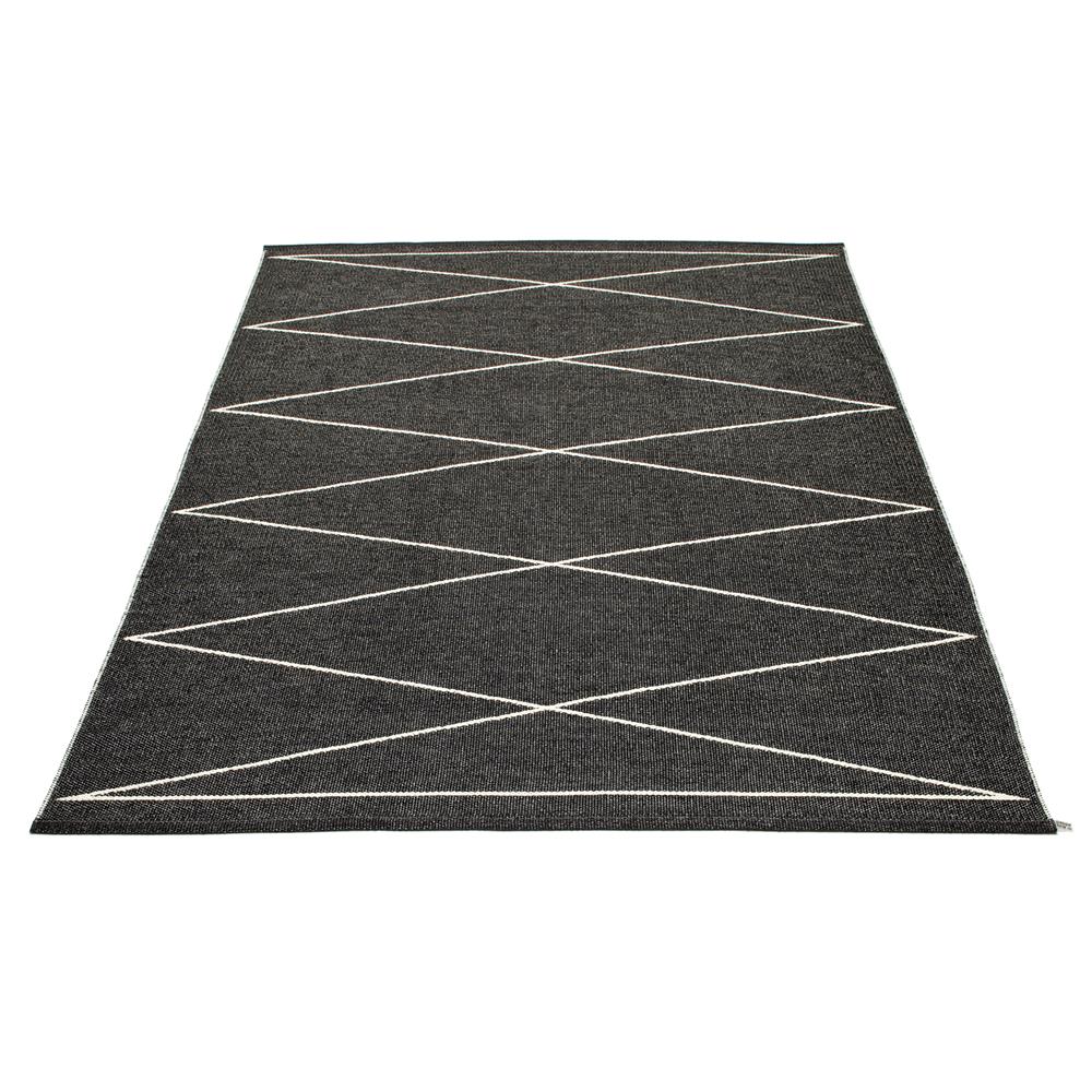 Max matta black/vanilla, 180x260 cm Pappelina