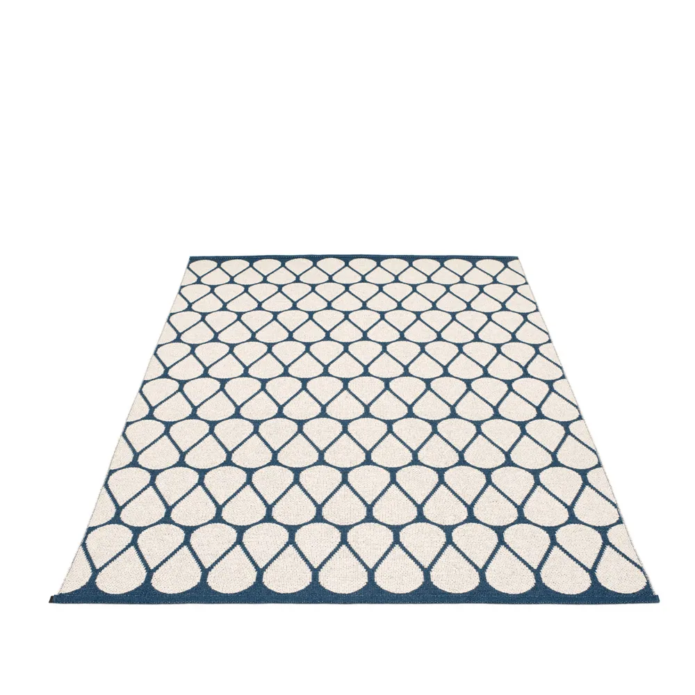 Otis matta, ocean blue/vanilla, 180x275 cm Pappelina