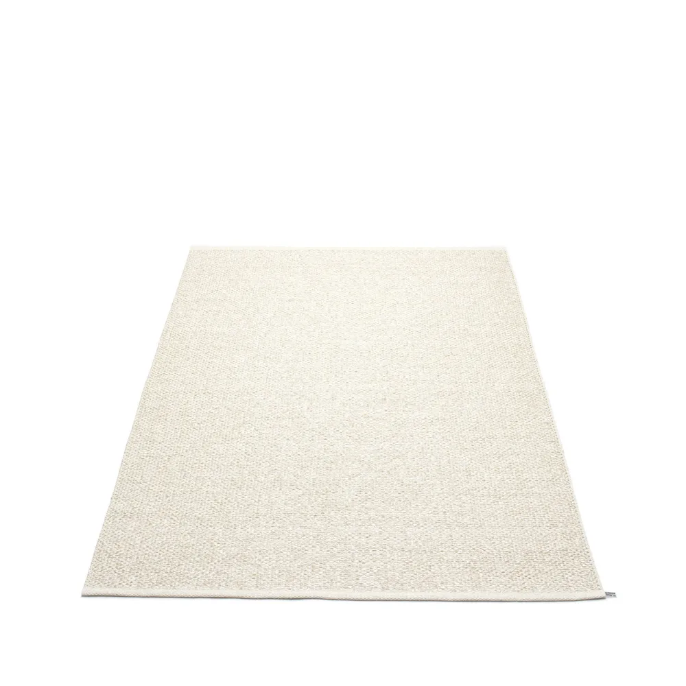 Svea matta vanilla/beige metallic, 180x260 cm Pappelina