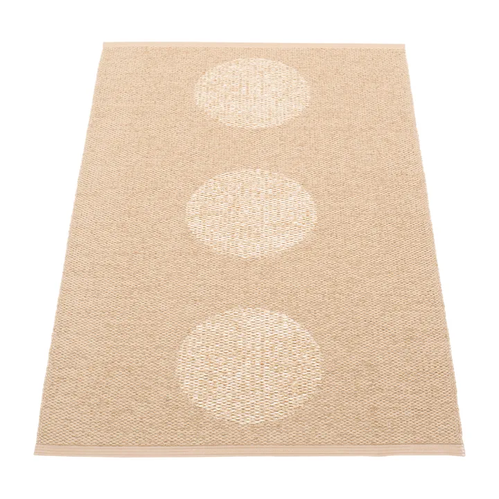 Vera 2.0 plastmatta beige-beige metallic - 70x120 cm - Pappelina